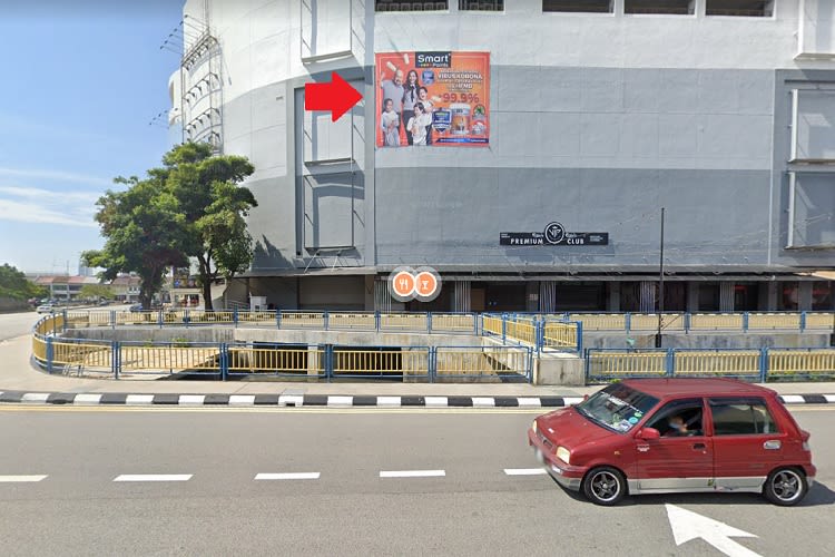 1 Panel Wall-Banner Billboard at Jalan Dr Lim Chwee Leong, Prangin Mall, George Town, Penang (attached to Prangin Mall)