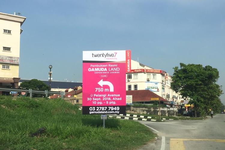 hyperlocal outdoor advertising 