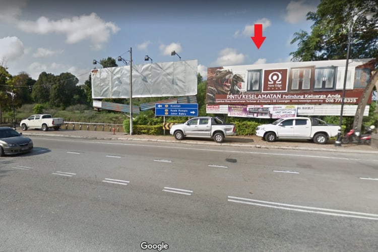 1 Sided Free Standing Billboard at Taman Merdeka, Pahang