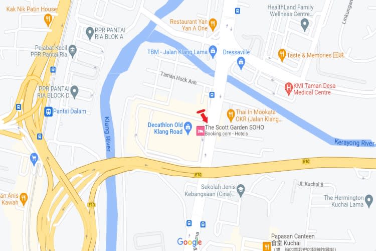 Jalan Klang Lama, Kuala Lumpur (infront Scotts Garden)