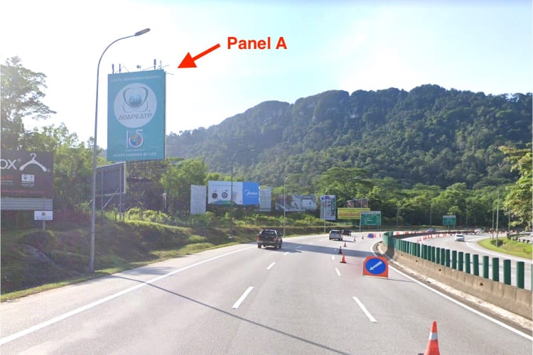 2 Sided Vertical Spectacular Billboard at Karak Expressway KM20.6, Gombak, Selangor