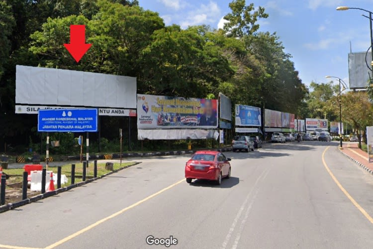 1 Panel Free Standing Billboard at Persiaran Putera, Langkawi, Kedah (infront Jetty Point)