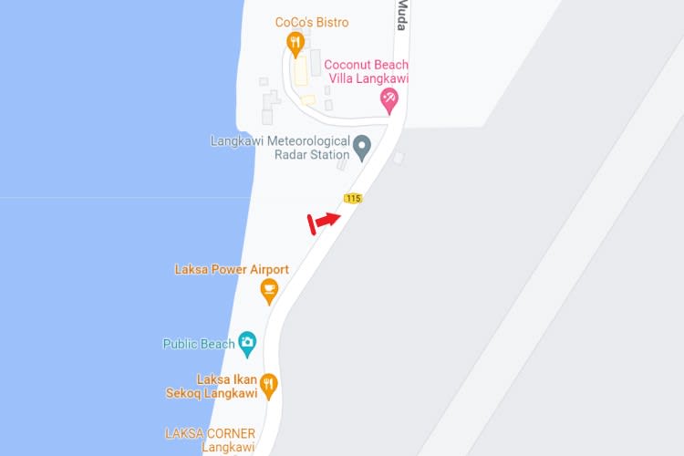 Jalan Lapangan Terbang, Langkawi, Kedah (heading towards airport)