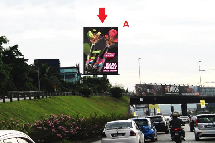 1 Panel Vertical Digital Screen Billboard at Federal Highway, Petaling Jaya, Selangor (A)