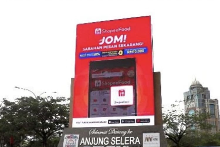 1 Sided Vertical Digital Screen Billboard at Jalan Tun Fuad Stephens, Anjung Selera, Kota Kinabalu, Sabah