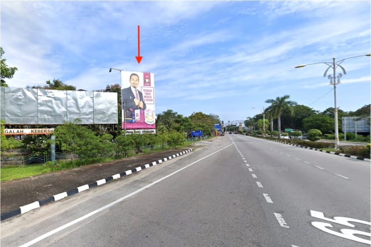 1 Sided Vertical Minipole Billboard at Simpang 3 Bukit Besar, Persimpangan Jalan Sultan Mohamad, Kuala Terengganu, Terengganu