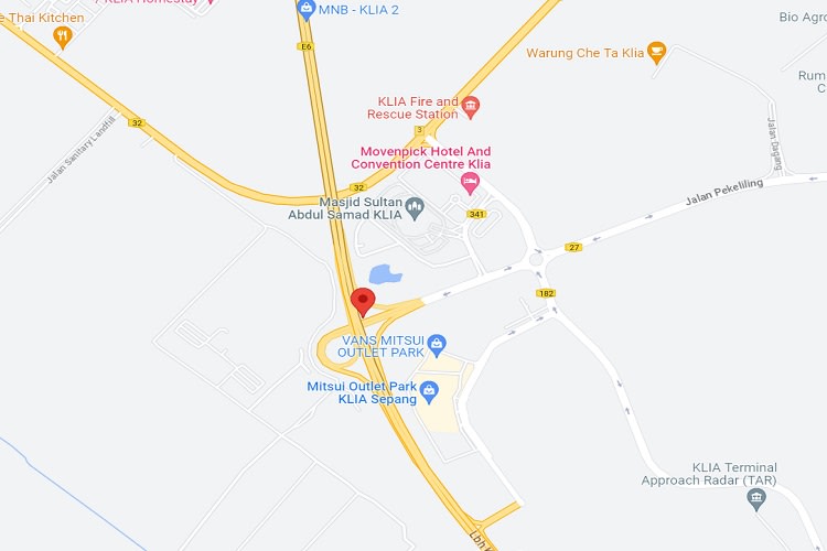 KLIA Highway KMA8.0 / Jalan Pekeliling, Sepang, Selangor (near Mitsui Outlet Park)