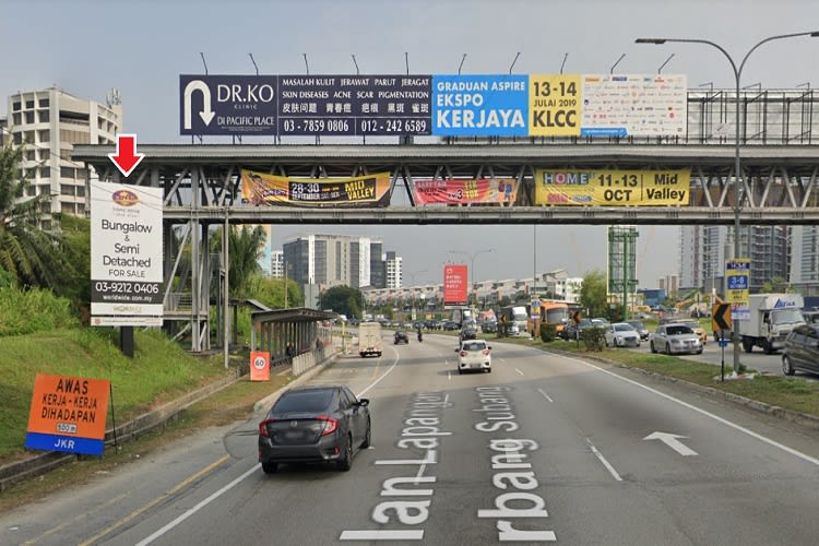 1 Sided Minipole Billboard at Jalan Lapangan Terbang Subang  near LRT Ara Damansara, Subang, Selangor