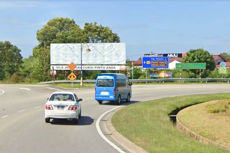 1 Panel Free Standing Billboard at Jalan Padang Matsirat Roundabout, Langkawi, Kedah (to Langkawi International Airport)