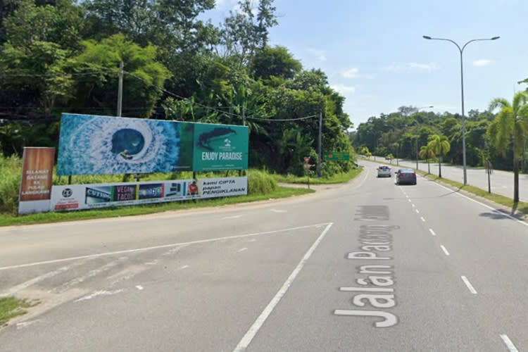 1 Panel Free Standing Billboard at Jalan Padang Matsirat, Langkawi, Kedah (after Hospital Langkawi)