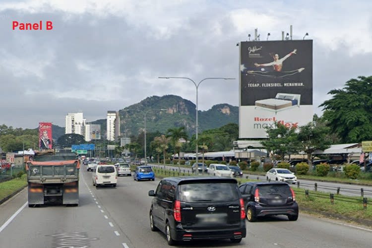 Vertical Minipole Billboard at MRR2 Highway KM13.1, Sri Gombak, Kuala Lumpur