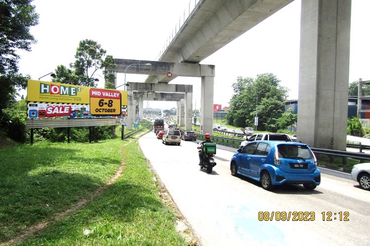 1 Panel Free Standing Billboard at Jalan Bukit Jalil, Puchong, Selangor (near Sri Teratai Apartment)