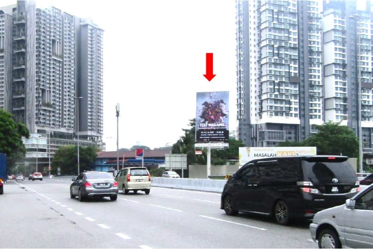 1 Sided Vertical Minipole Billboard at Jalan Klang Lama, Kuala Lumpur