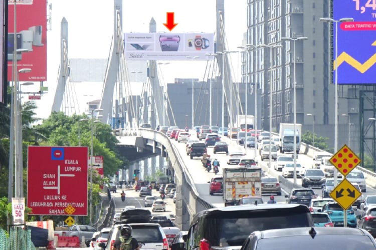 1 Sided Gantry Billboard at LDP KM16.3, Petaling Jaya, Selangor (Motorola Cable Bridge B)