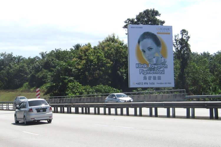 1 Sided Minipole Billboard at NSE Highway KM 375.5, Slim River, Perak