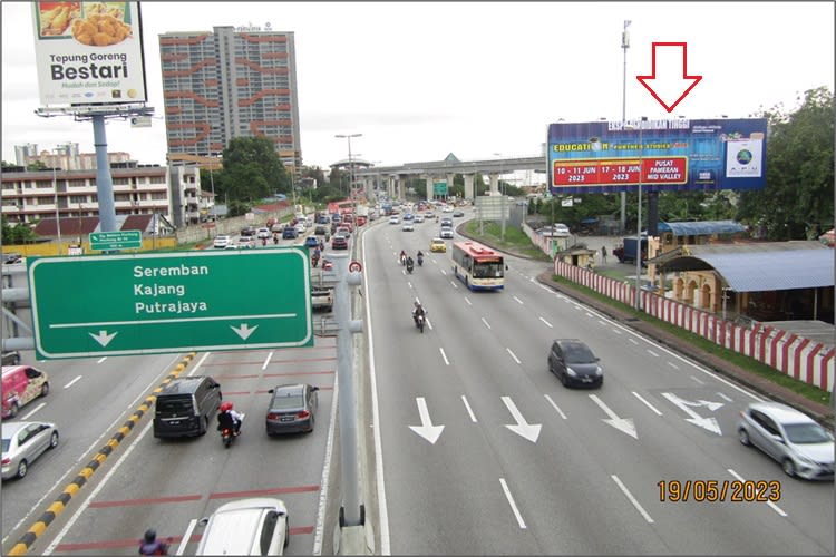 1 Sided Horizontal Minipole Billboard at LDP Highway, Batu 12, Puchong, Selangor (Opposite Setiawalk, in front LRT Taman Perindustrian Puchong)