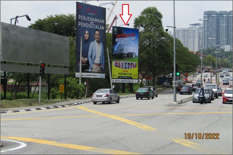 1 Sided Vertical Minipole Billboard at Jalan Dutamas 1, Publika, Kuala Lumpur