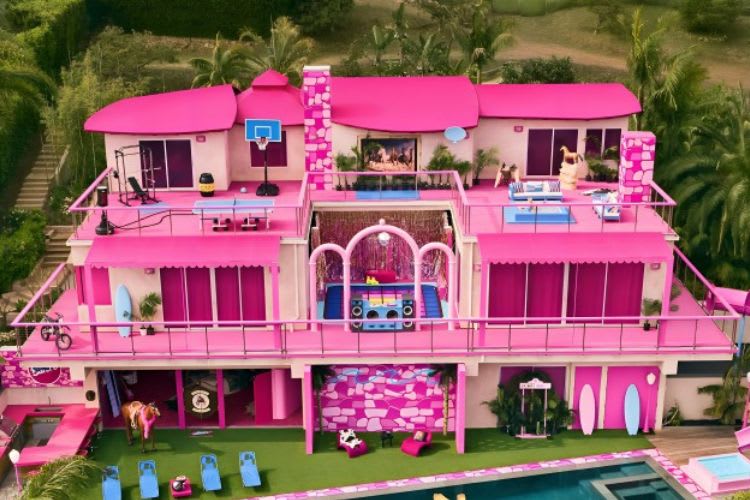 Pretty In Pink: A Throwback To Barbie Movie