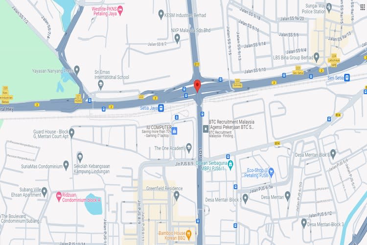 LDP Highway KM16.4, Petaling Jaya, Selangor (at LDP bridge intersection)