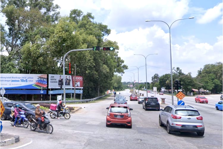 1 Panel Free Standing Billboard at Junction from Bandar Sungai Petani to Plus Highway / Butterworth-Sungai Petani, Sungai Petani, Kedah