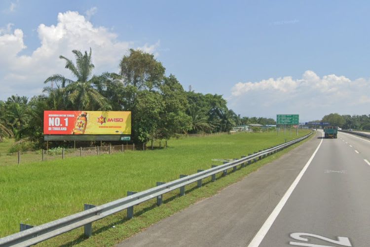 1 Panel Free Standing Billboard at NSE KM207.7, Matang, Taiping, Perak (SB)