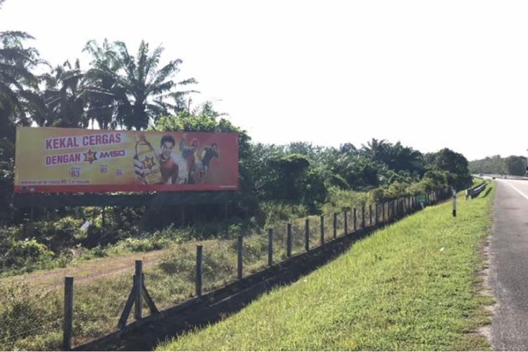 1 Panel Free Standing Billboard at NSE KM216, Matang, Taiping, Perak (SB)