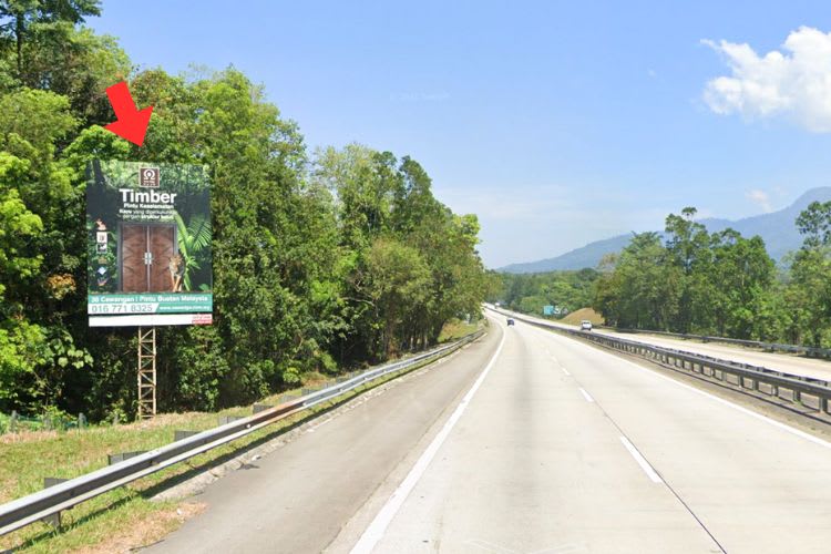 1 Sided Vertical Minipole Billboard at NSE KM329.9, Tapah, Perak (NB)