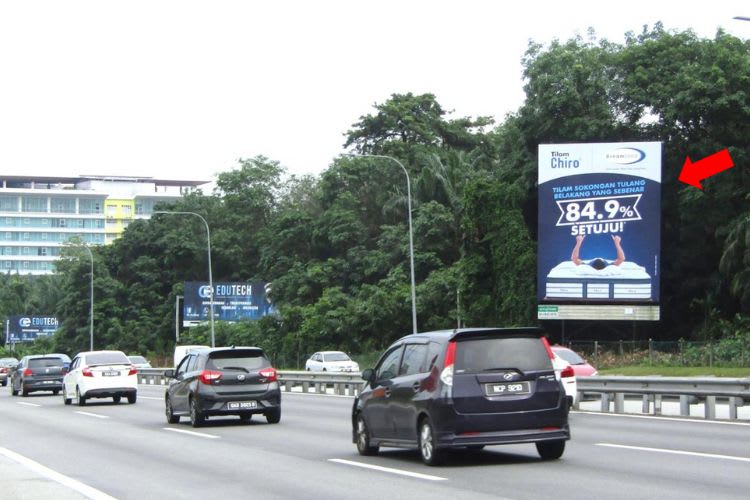 1 Sided Vertical Minipole Billboard at NSE KM299, Bandar Baru Bangi, Selangor (NB)