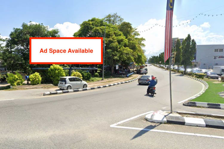 1 Panel Free Standing Billboard at Jalan Sultan Ismail Roundabout, Kuala Terengganu, Terengganu (Bulatan Batu Bersurat KT)