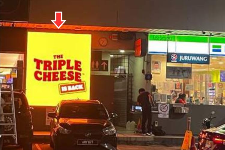 1 Panel Digital Screen Billboard at Caltex Bandar Puteri Klang, Lebuh Sanggul 1/KS7, Klang, Selangor