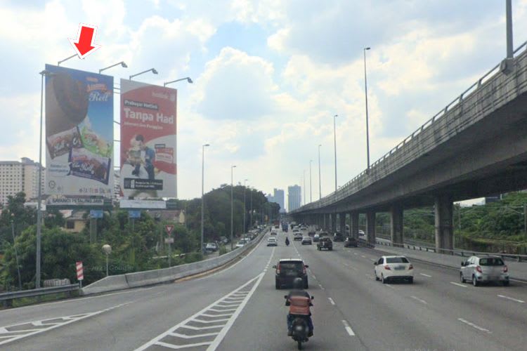 1 Panel Vertical Minipole Billboard at NPE Highway, Petaling Jaya, Selangor (near Pasar Taman Dato Harun)