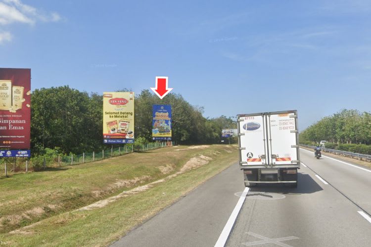 1 Panel Vertical Minipole Billboard at NSE Highway KM193.4, Durian Tunggal, Melaka (NB)
