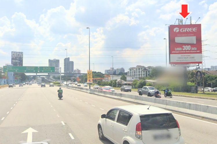 1 Panel Vertical Minipole Billboard at NPE KM 1.4, Bandar Sunway, Petaling Jaya, Selangor (near Bandar Sunway)