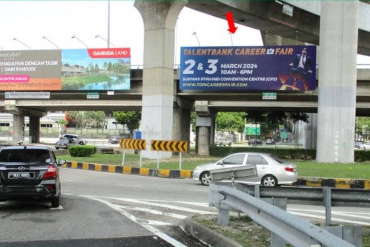 1 Sided Overhead Bridge Billboard at Persiaran Kewajipan SS15 Roundabout, Subang Jaya, Selangor (near INTI College Subang and SMK Sri Kuala Lumpur, [B])