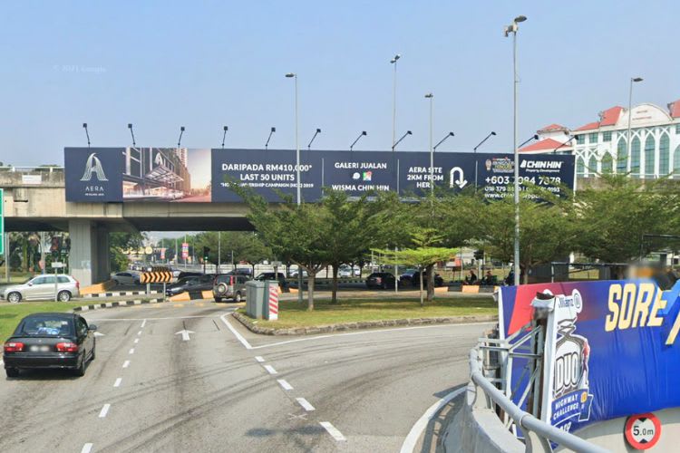 Overhead Bridge Billboard at LDP KM17.4, Sunway, Subang, Selangor (near Bandar Sunway)
