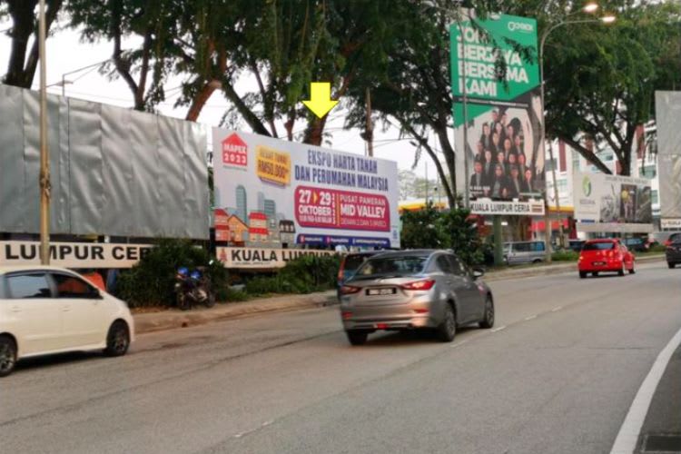 1 Panel Free Standing Billboard at Jalan Damansara, Kuala Lumpur (at TTDI near the Starling)