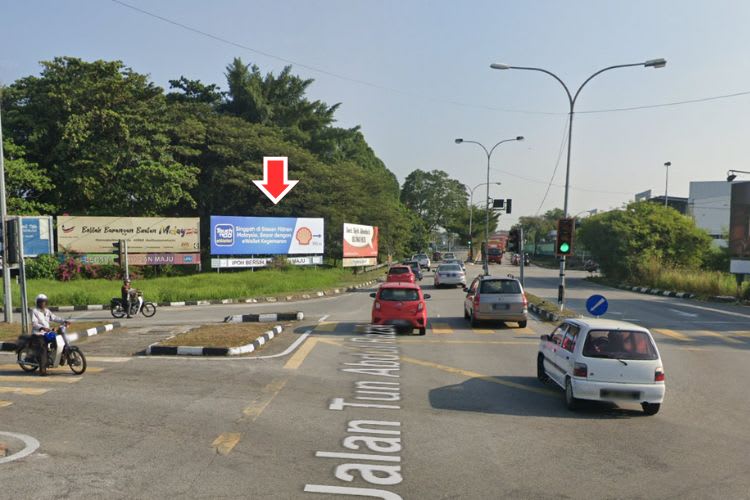 1 Panel Free Standing Billboard at Jalan Tun Abdul Razak / Jalan Silibin, Ipoh, Perak (infront Wesley Methodist School)
