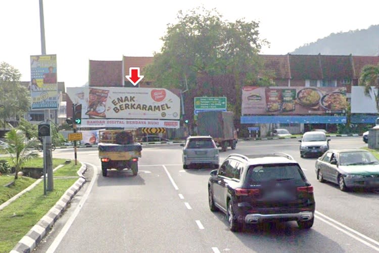 1 Panel Free Standing Billboard at Jalan Mawar / Jalan Teratai 1/2, Taman Bukit Teratai, Ampang, Selangor (to Sungai Besi - Ulu Kelang Expressway / Ampang Jaya)