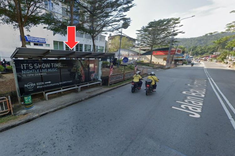 5 Panel Bus Shelter Billboard at Jalan Batu Ferringhi, Batu Ferringhi, Penang (5 panels)