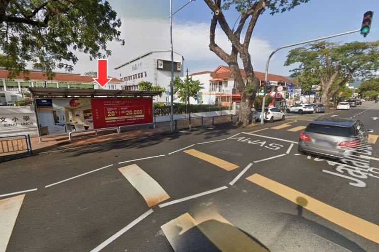 5 Panel Bus Shelter Billboard at Jalan Burma, Georgetown, Penang (5 panels)