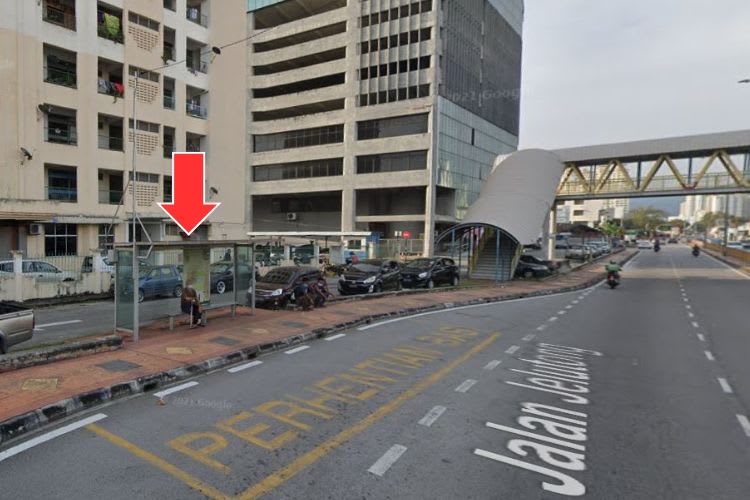 6 Panel Bus Shelter Billboard at Jalan Jelutong, Jelutong, Penang (4 panels, 2 side panels)