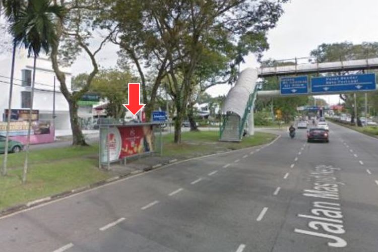 6 Panel Bus Shelter Billboard at Jalan Masjid Negeri, Jelutong, Penang (4 panels, 2 side panels)