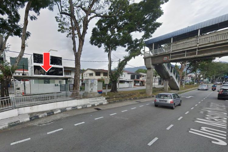 6 Panel Bus Shelter Billboard at Jalan Masjid Negeri, Jelutong, Penang (4 panels, 2 side panels)