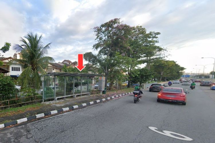 5 Panel Bus Shelter Billboard at Jalan Sultan Azlan Shah, Bayan Lepas, Penang (5 panels)