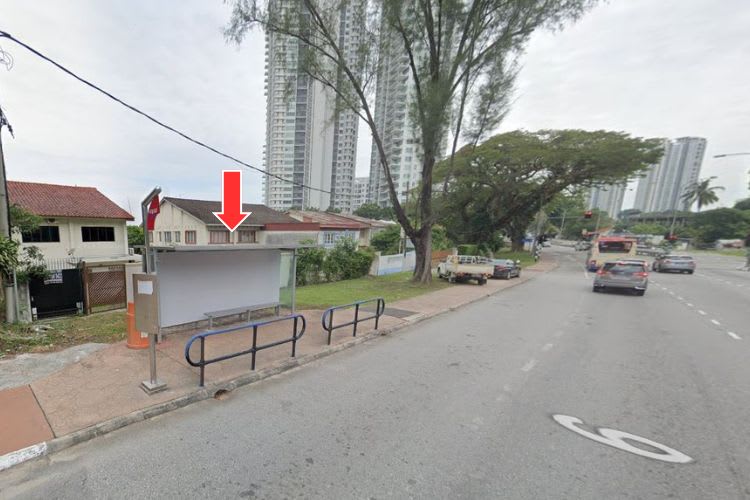 6 Panel Bus Shelter Billboard at Jalan Tanjung Bungah, Tanjung Bungah, Penang (4 panels, 2 side panels)