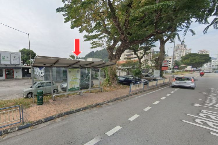 5 Panel Bus Shelter Billboard at Jalan Tanjung Tokong, Tanjung Tokong, Penang (5 panels)