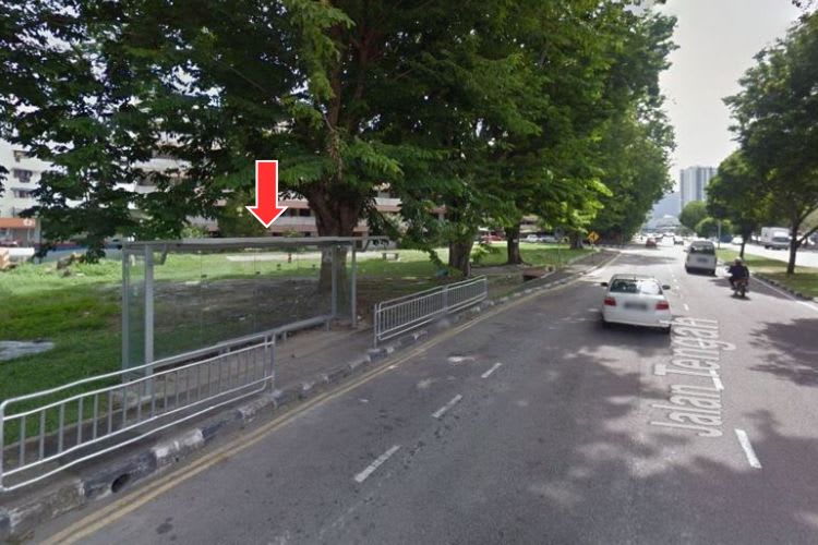 6 Panel Bus Shelter Billboard at Jalan Tengah, Bayan Lepas, Penang (4 panels, 2 side panels)