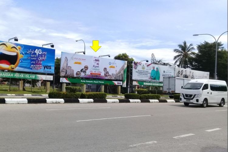 1 Panel Free Standing Billboard at Jalan Pengkalan Chepa, Kota Bharu, Kelantan (infront Kota Bharu Sultan Ismail Petra Airport [B])