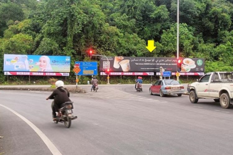 Jalan Bandar Baru / Jalan Jelawang - Gua Musang, Gua Musang, Kelantan (near IPD Gua Musang)