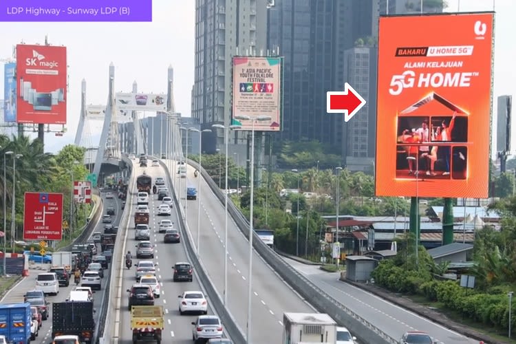 1 Sided Vertical Digital Screen Billboard at LDP Highway, Petaling Jaya, Selangor (B)